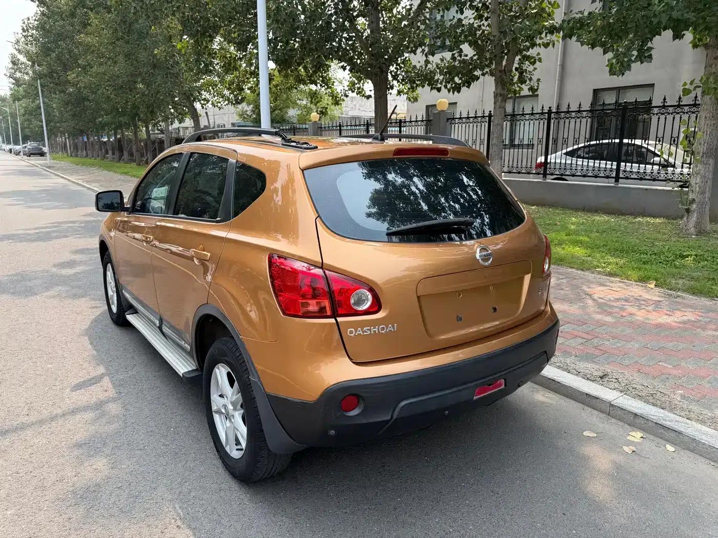 Nissan Qashqai 2012 2.0XL Fire 6MT 2WD — миниатюра 13
