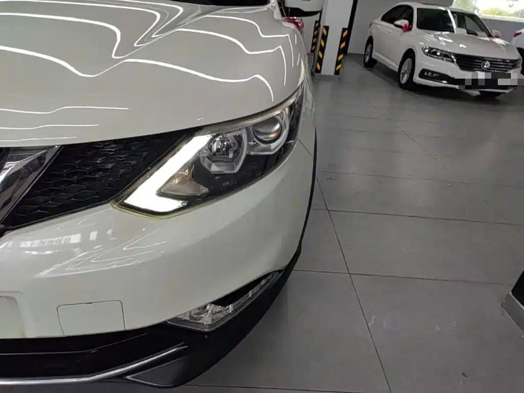 Nissan Qashqai 2016 2.0L CVT Elite Edition — миниатюра 24