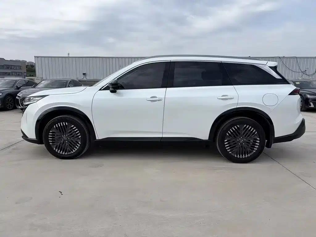 2024 Volkswagen Land Cruiser 380VC-TURBO 4WD Supreme Edition (6-seater) — миниатюра 4