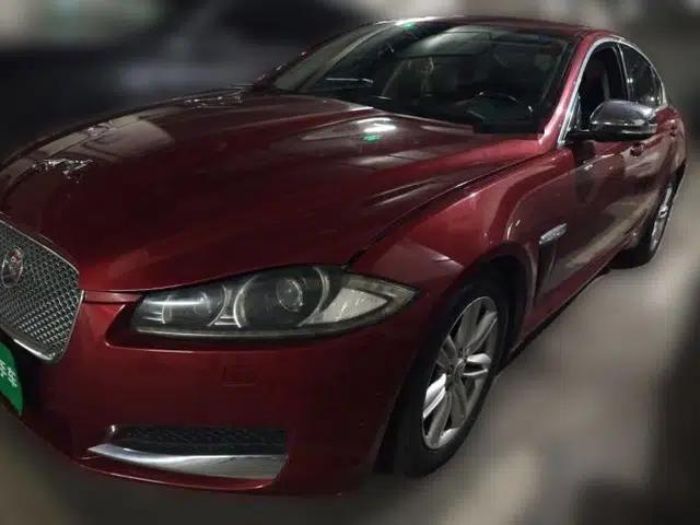 Jaguar XF 2013 XF 2.0T Cambridge Limited Edition