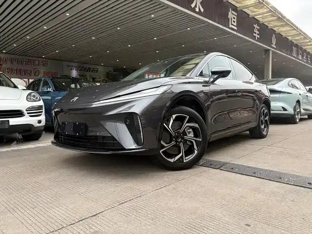 Feifan R7 2023 Rear-Wheel Drive Screen Dominator Edition