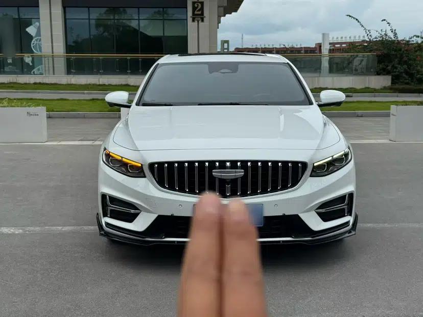 Geely Auto Preface 2025 Dongfang Yao 2.0TD Lanxing Edition — миниатюра 2