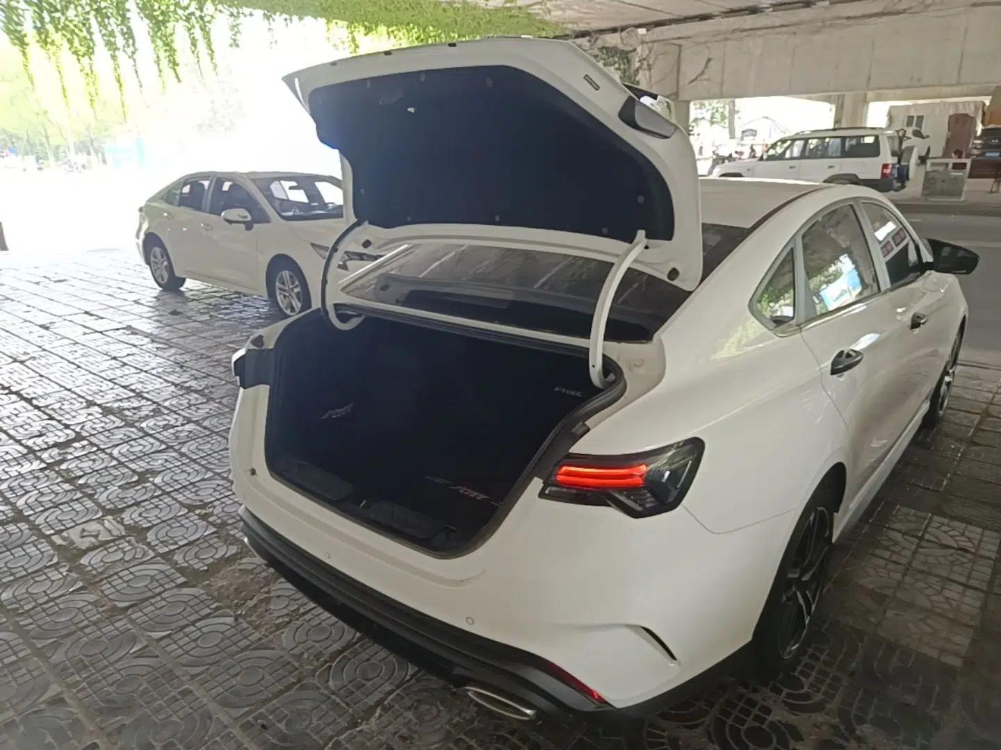 Geely Auto Binray 2022 Binrui COOL 1.5T DCT Electric Edition — миниатюра 22