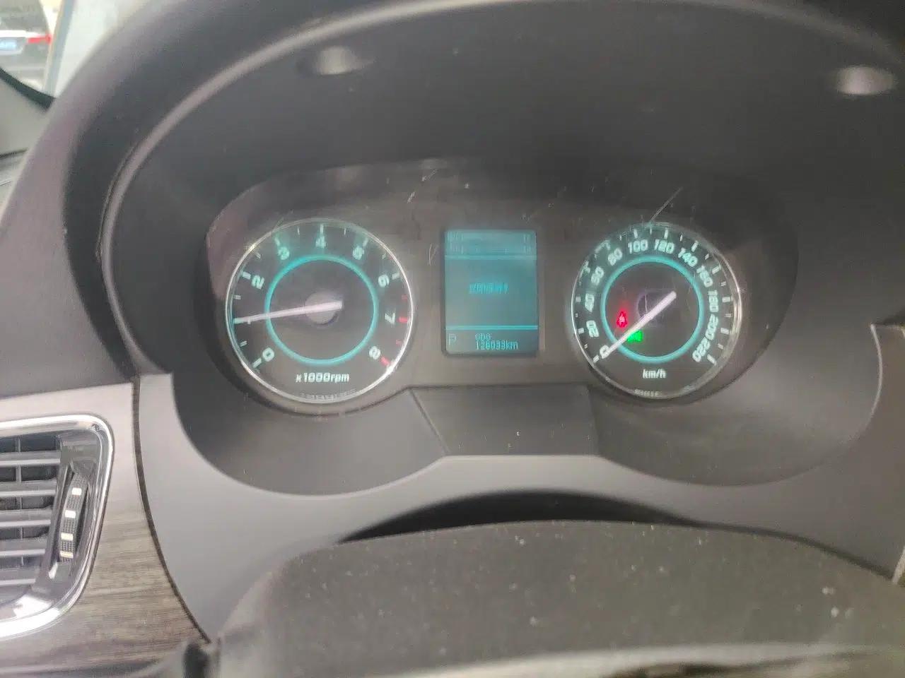 JAC Group Refine M5 2013 2.0T Gasoline Automatic Business Edition — миниатюра 11