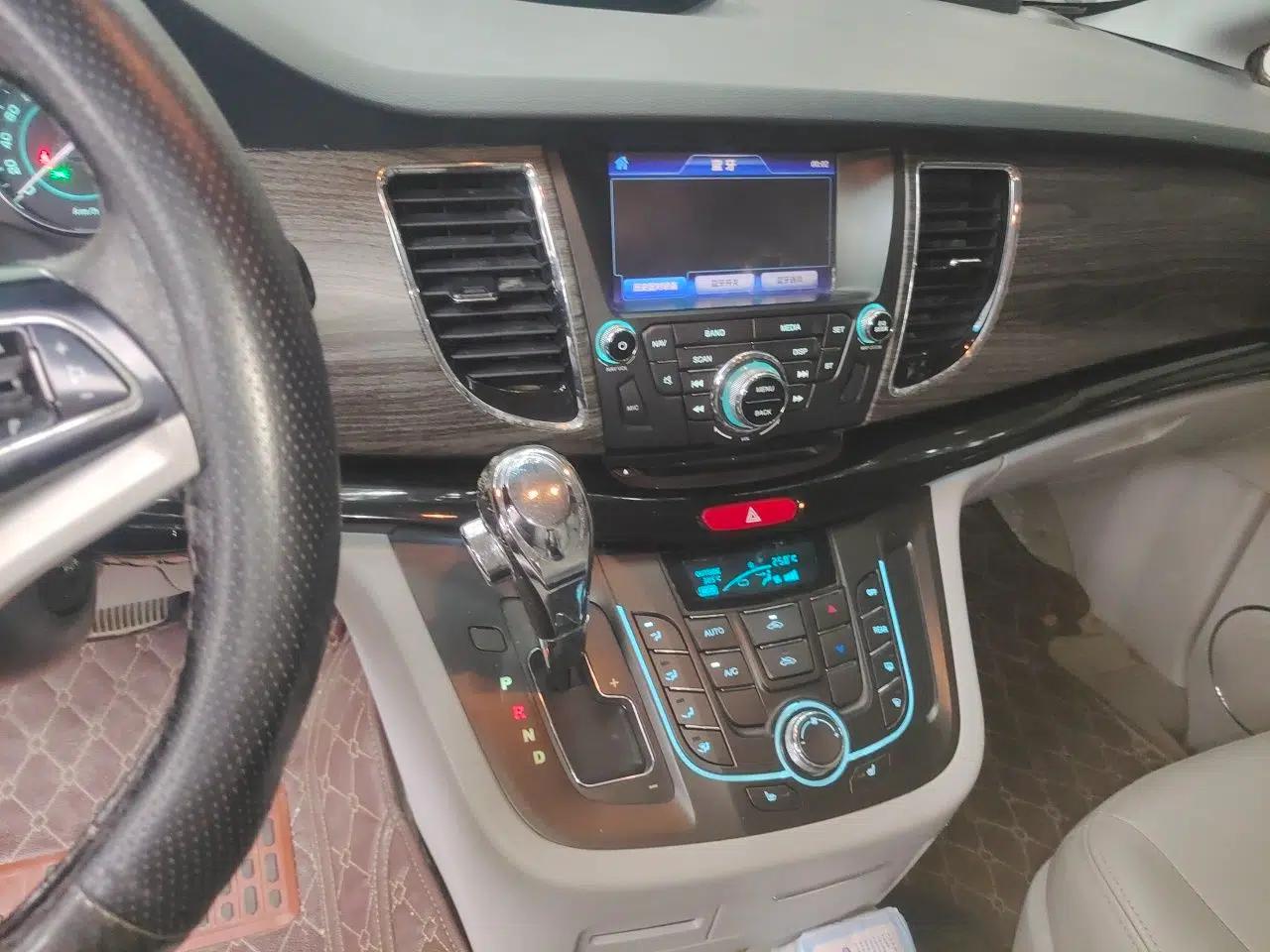 JAC Group Refine M5 2013 2.0T Gasoline Automatic Business Edition — миниатюра 13
