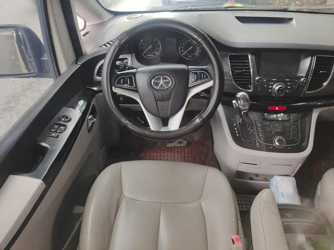 JAC Group Refine M5 2013 2.0T Gasoline Automatic Business Edition — миниатюра 10
