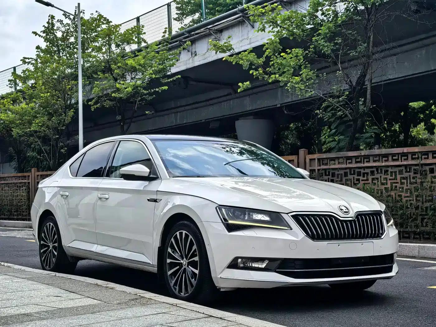 Superb 2018 TSI330 DSG Luxury Edition (National V Emission Standard) — миниатюра 3