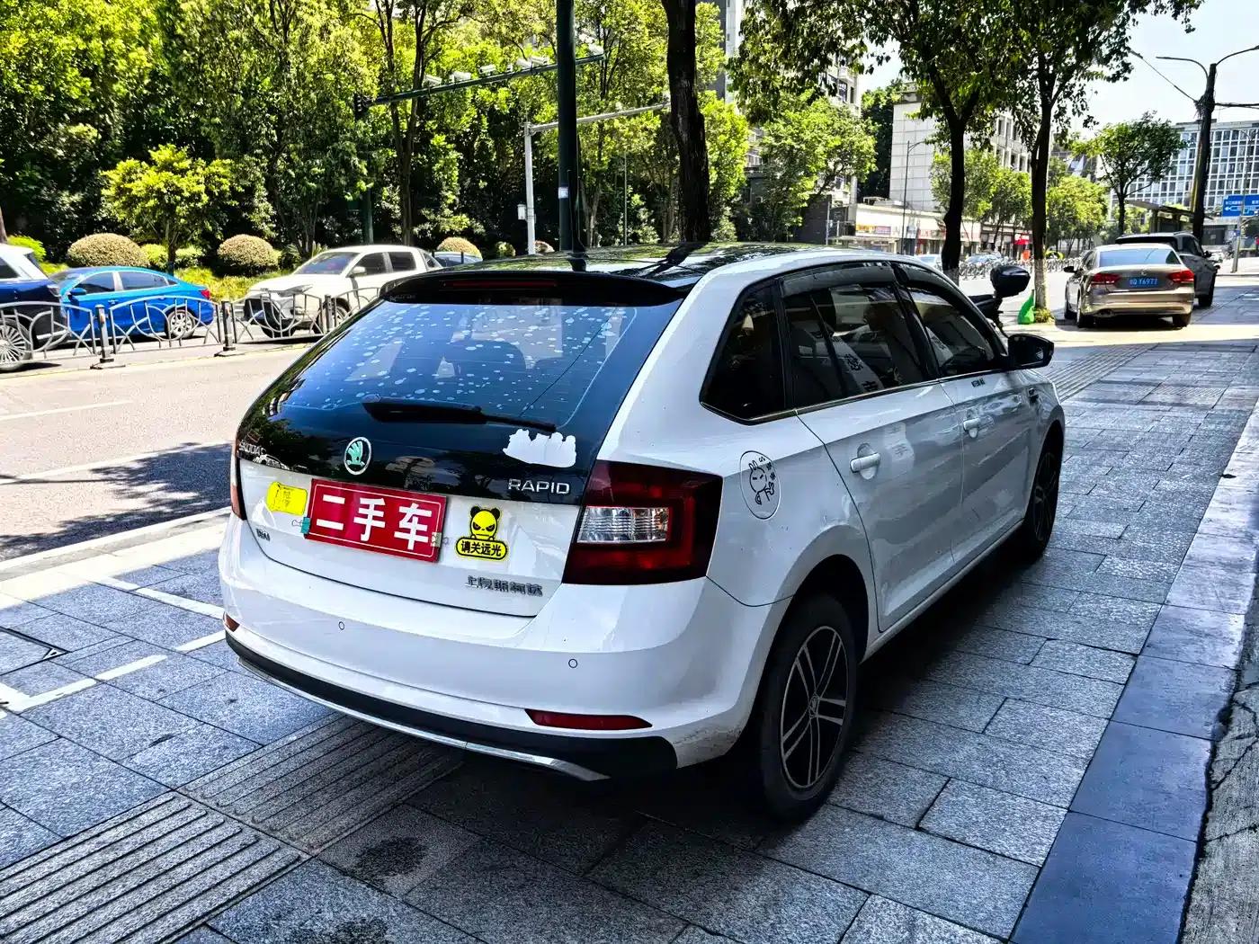 Rapid 2018 1.6L Automatic Sport Edition — миниатюра 6