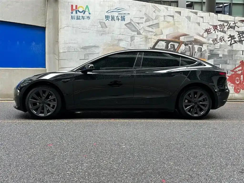 Model 3 2022 Rear-Wheel Drive — миниатюра 3