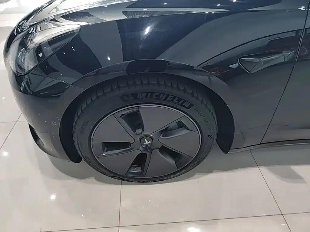 Model 3 2022 Rear-Wheel Drive — миниатюра 23