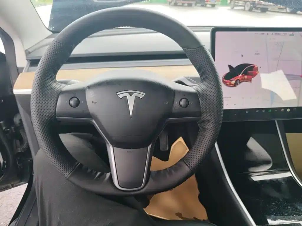 Model 3 2019 Standard Range Rear-Wheel Drive Upgrade — миниатюра 11