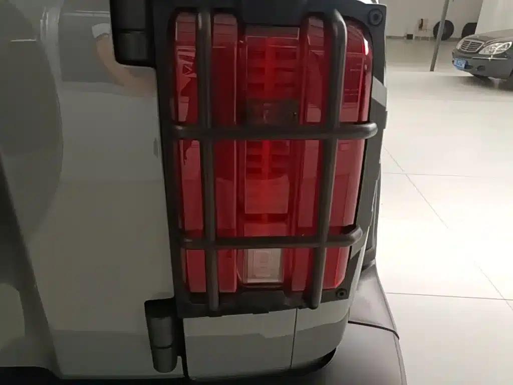 Tank 300 2023 Off-Road Edition 2.0T Challenger — миниатюра 8
