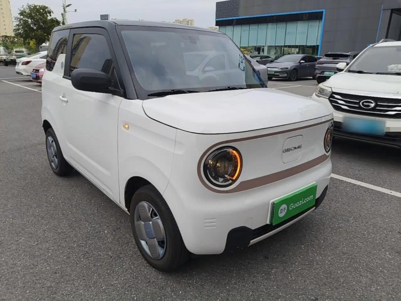Geely Galaxy Panda 2024 Panda Mini 200km Endurance Bear — миниатюра 3