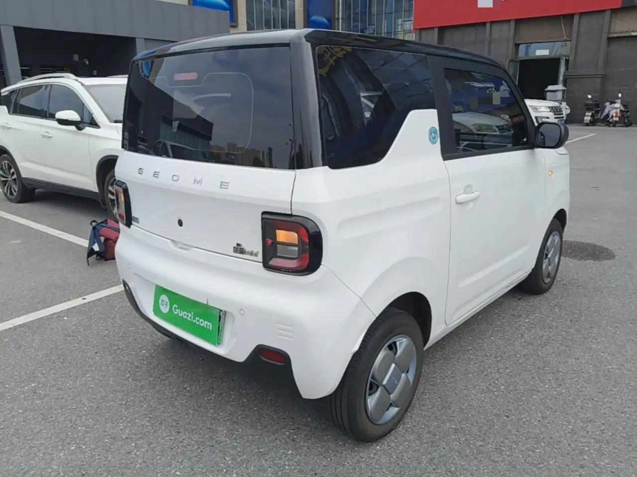 Geely Galaxy Panda 2024 Panda Mini 200km Endurance Bear — миниатюра 6
