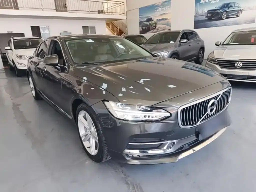 2019 Volvo S90 T5 Smart Edition — миниатюра 4