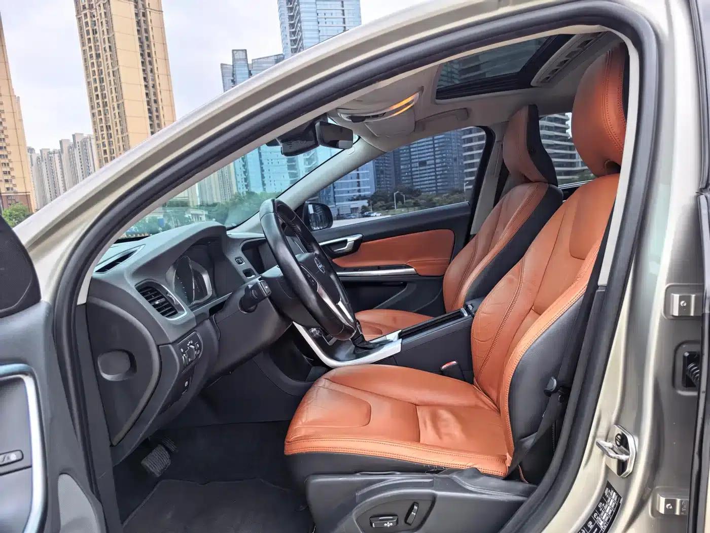 2015 Volvo S60 S60L T5 Smart Edition — миниатюра 7