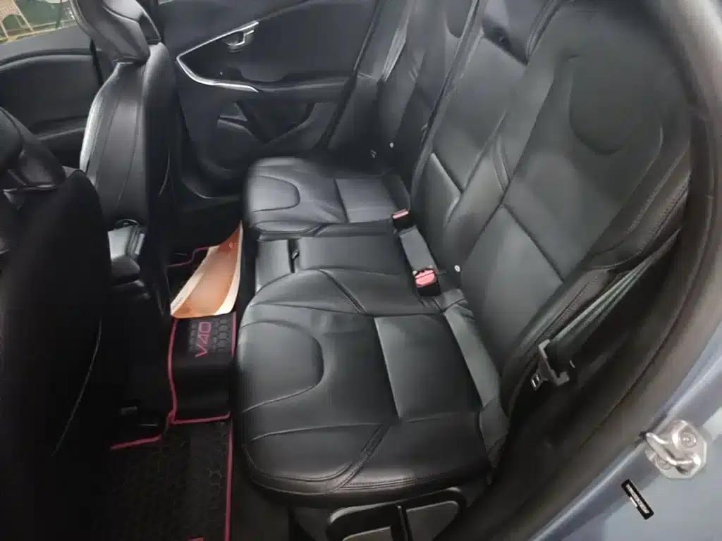 2019 Volvo V40 T3 Smart Edition — миниатюра 17