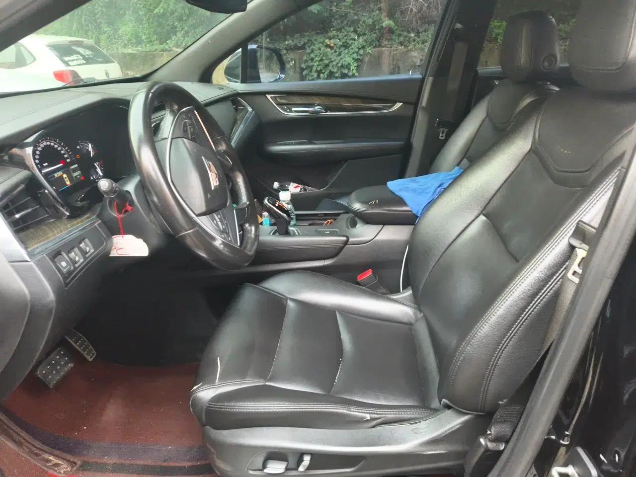 Cadillac XT5 2018 25T Tech Model — миниатюра 15