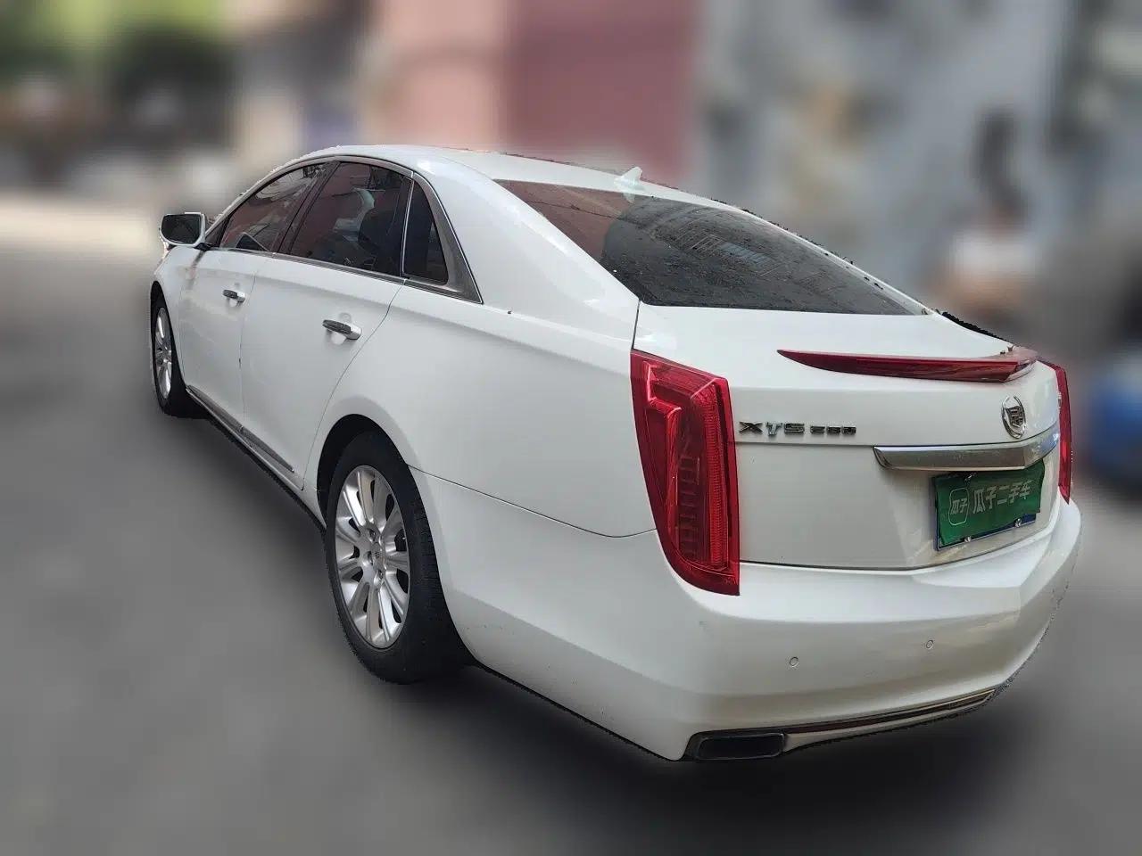 Cadillac XTS 2015 28T Elite Model — миниатюра 4