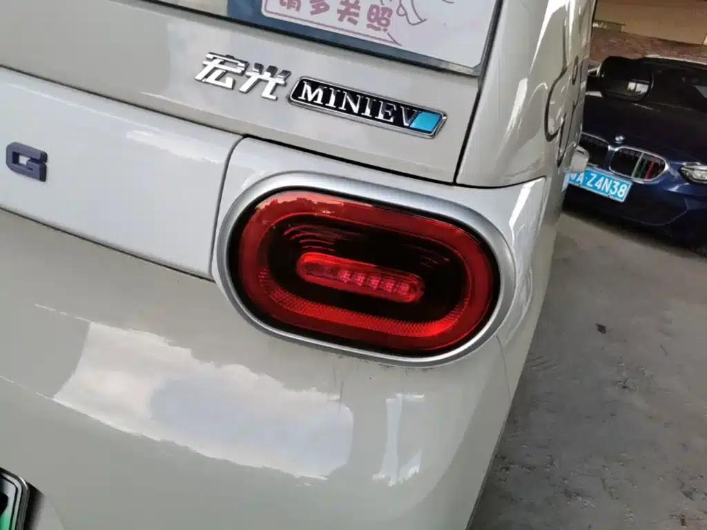 Hongguang MINIEV 2024 Third Generation 215km/h Advanced Edition — миниатюра 8