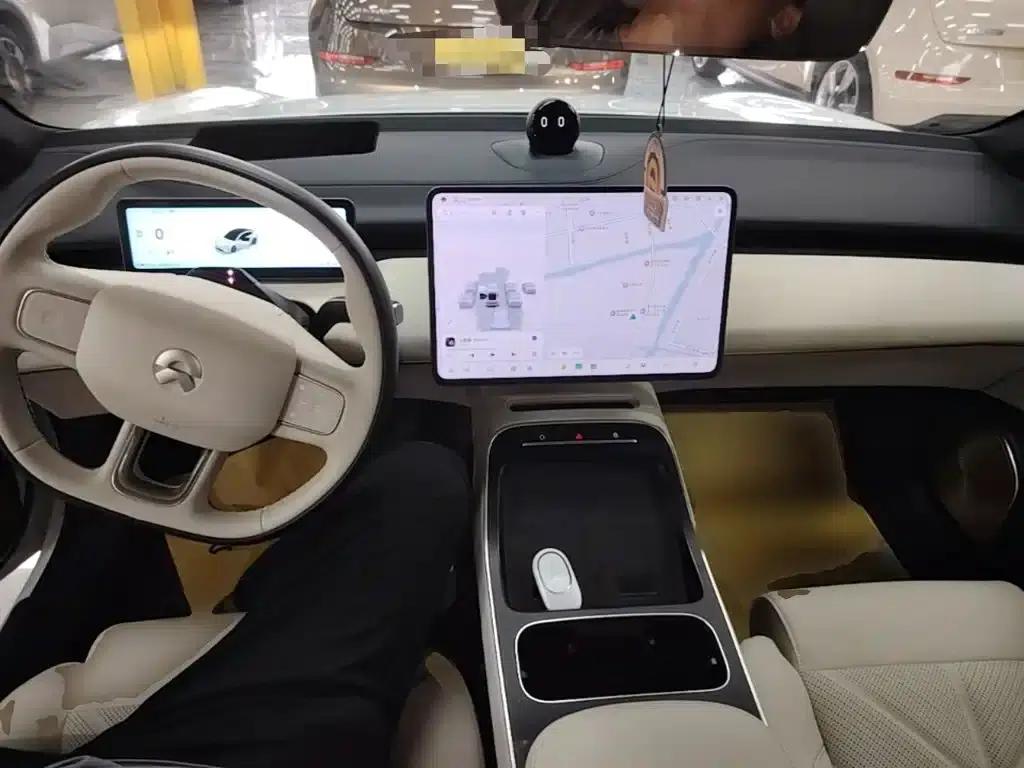 NIO ET5 2025 model 75kWh — миниатюра 10