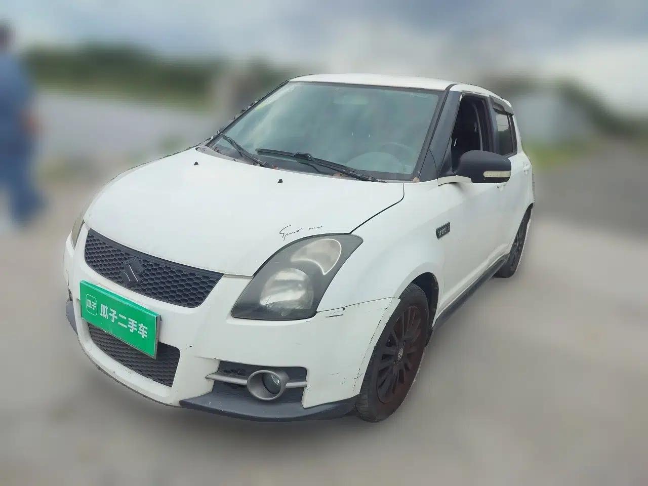 Suzuki Swift 2011 1.5L Manual Sport Audiovisual Edition — миниатюра 1