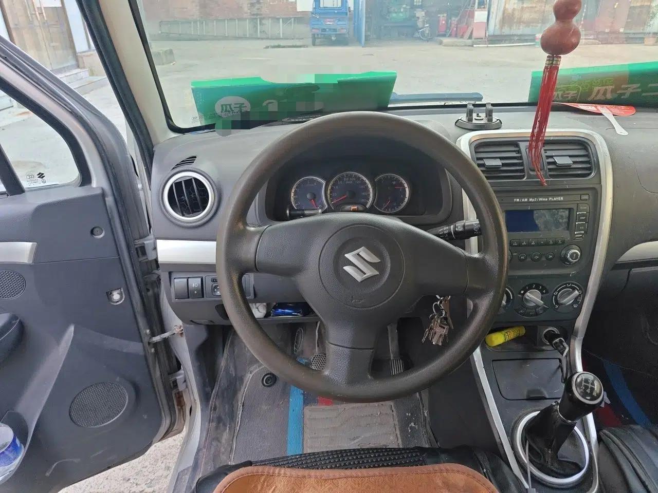 Suzuki Wagon R 2015 1.4L Manual All-Around Upgrade Version — миниатюра 10