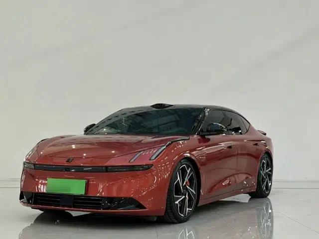 Lynk & Co Z10 2025 95 kWh 702 km All-Wheel Drive Intelligent Driving Ultra
