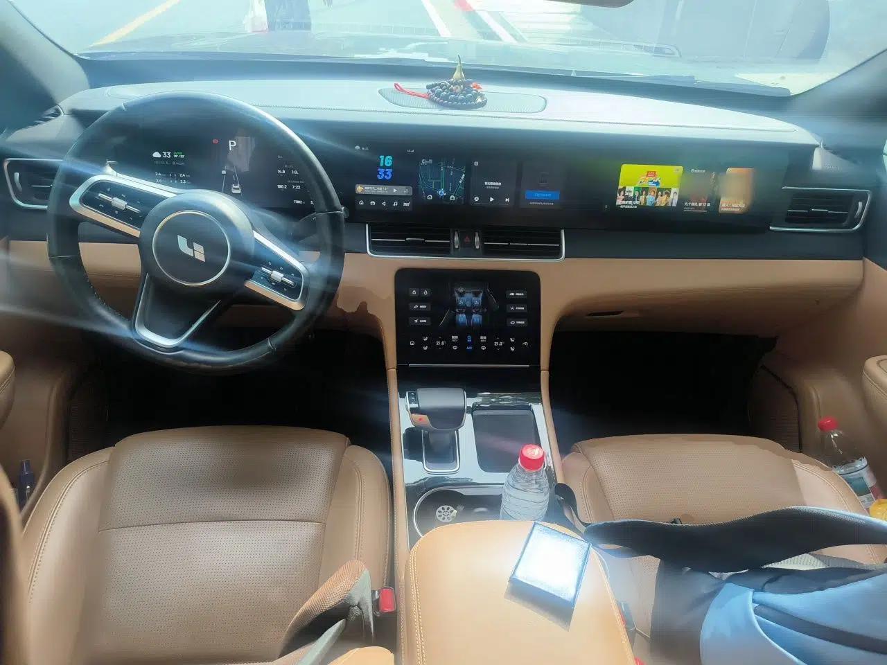 Li Auto ONE 2021 Extended-Range 6-Seater Version — миниатюра 9