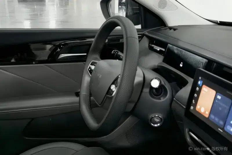 Roewe i6 2026 1.5L Long-Term Edition — миниатюра 11