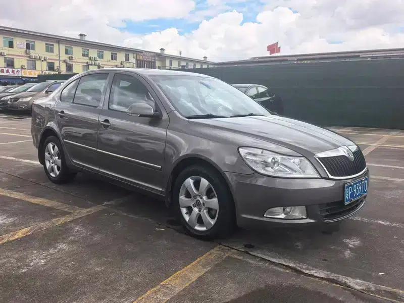 Octavia 2010 1.4TSI DSG Elegant Edition — миниатюра 3