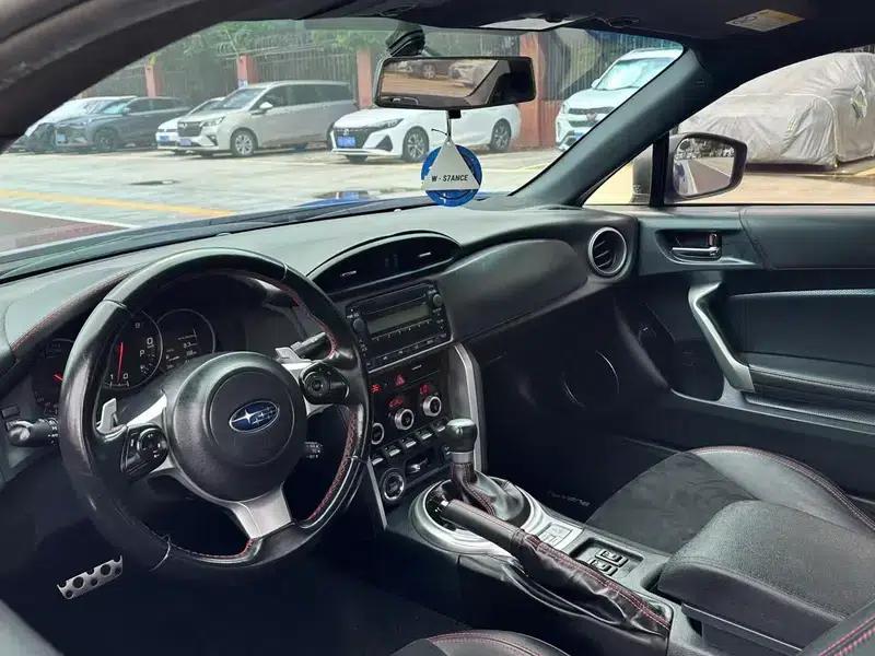 Subaru BRZ 2017 2.0i Automatic Type-S — миниатюра 8
