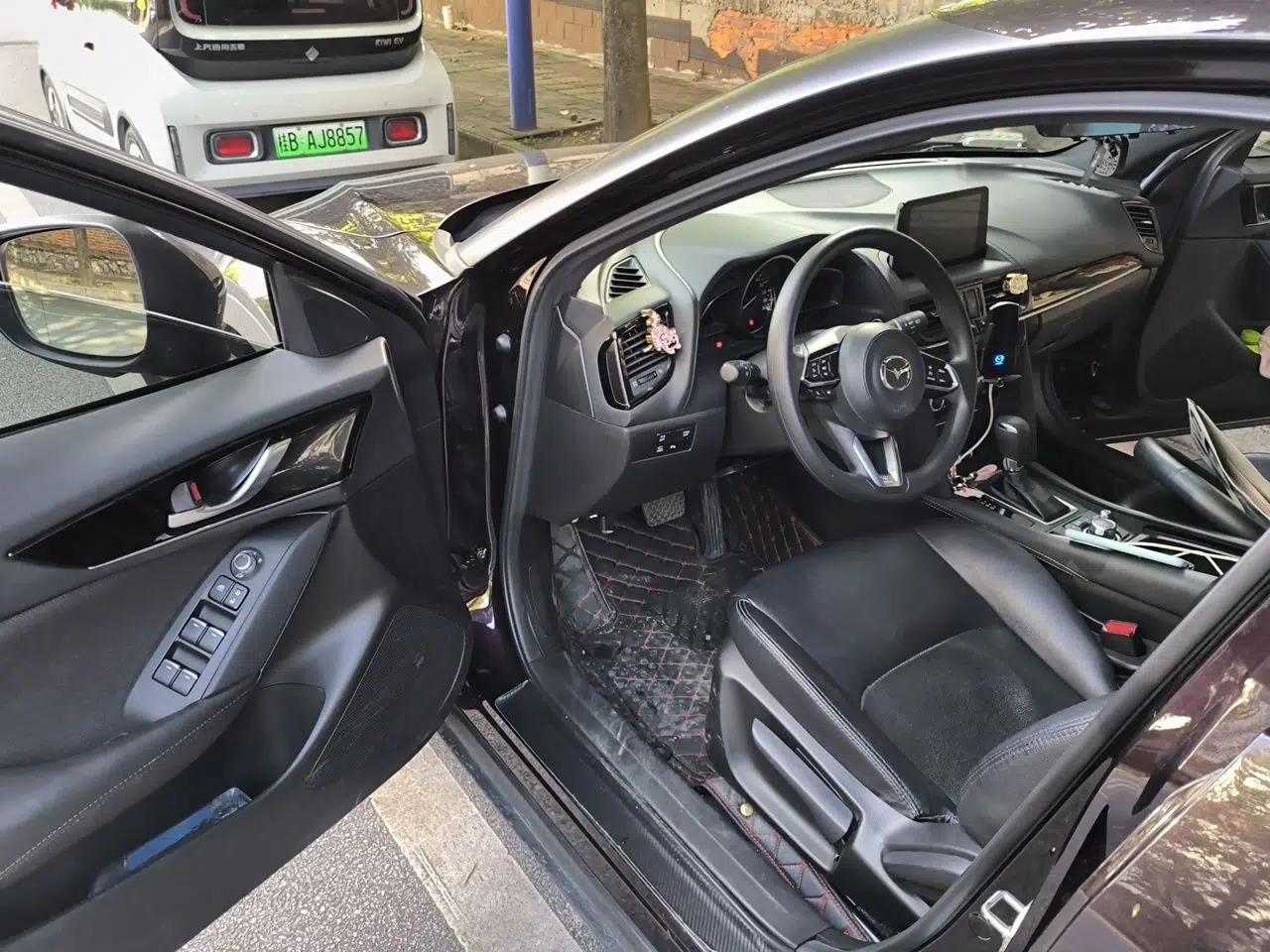 Mazda CX-4 2021 2.0L Automatic Two-Wheel Drive Blue Sky Exploration Edition — миниатюра 19