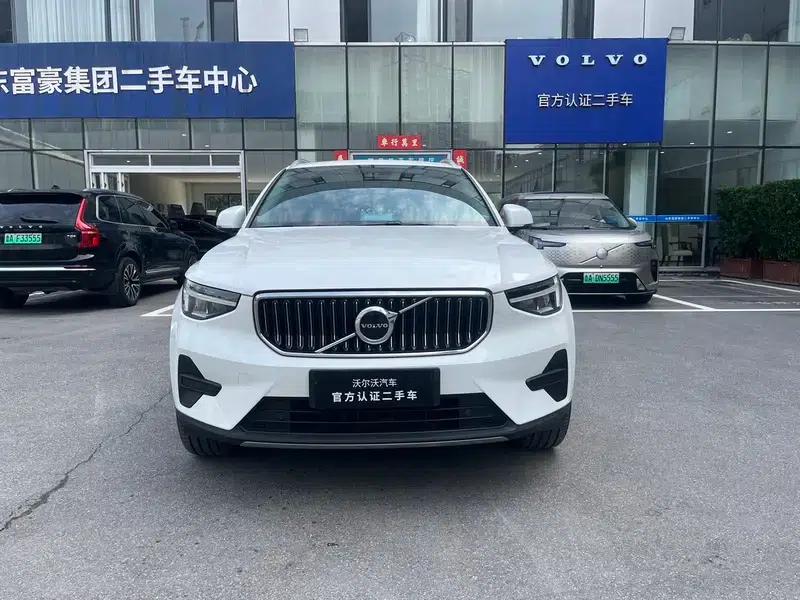 2024 Volvo XC40 B4 AWD Inscription Sport Edition — миниатюра 2