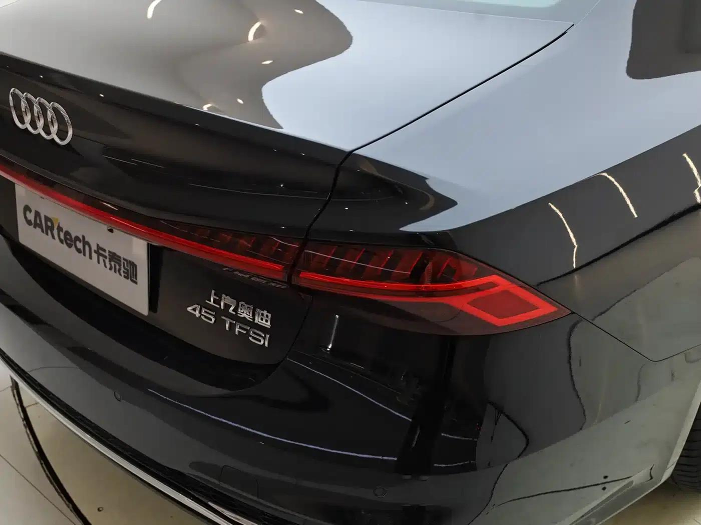 Audi A7L 2024 45TFSI S-line Dream Edition Crystal Package — миниатюра 21