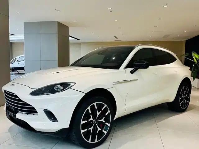 2022 Aston Martin DBX 4.0T V8