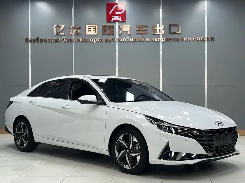 Hyundai Elantra 2023 1.5L CVT GLX Elite Edition — миниатюра 3