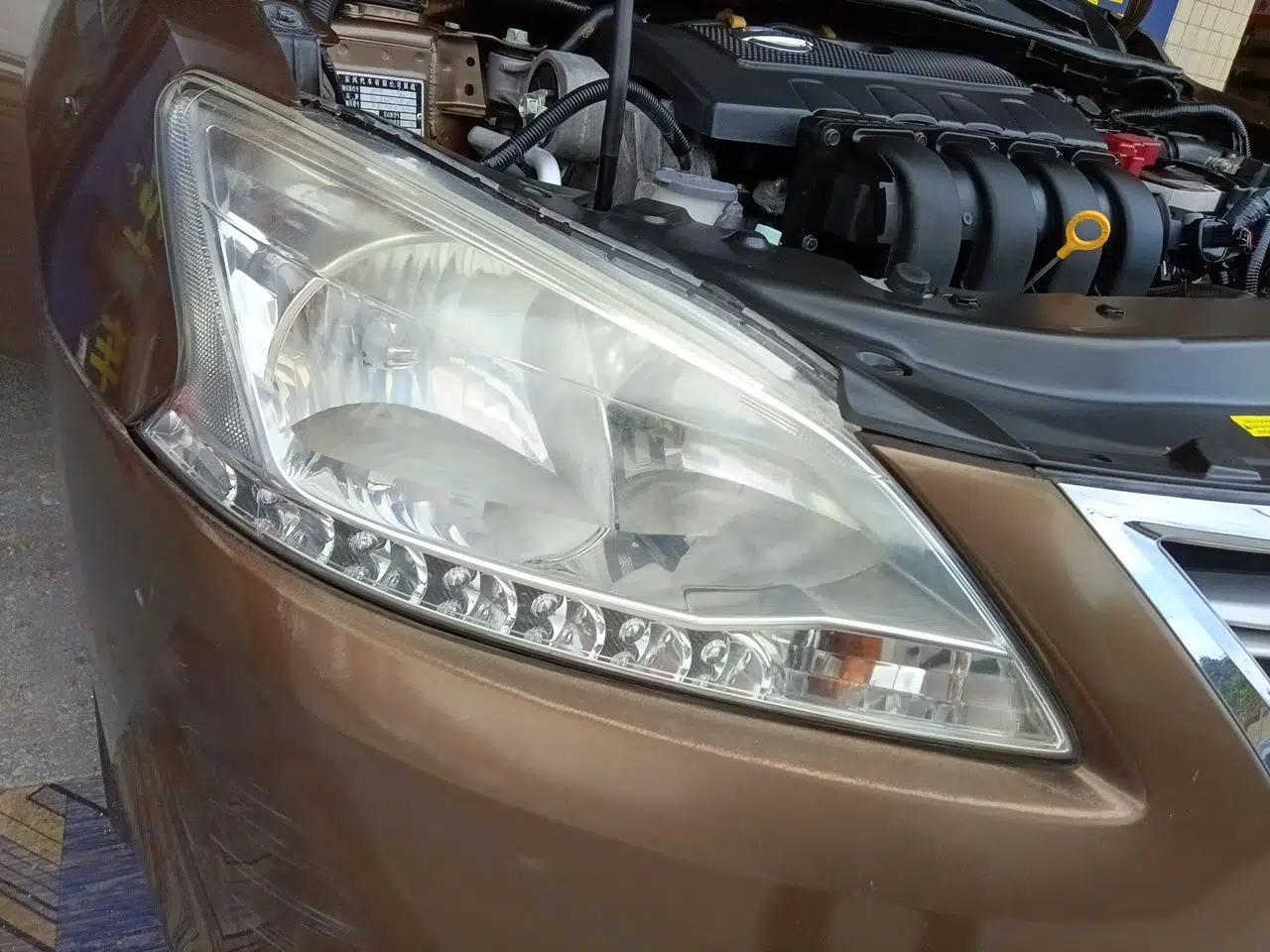 Nissan Sylphy 2012 1.8XL CVT Luxury Edition — миниатюра 7