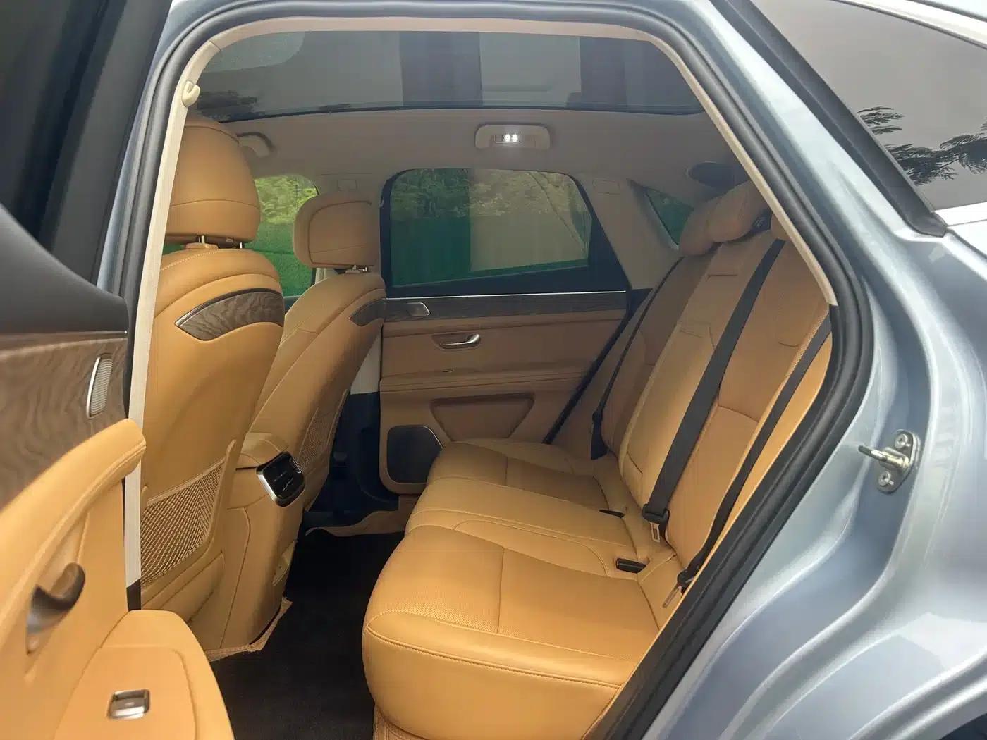 Wenjie M5 2022 Extended Range 4WD Flagship Edition — миниатюра 9