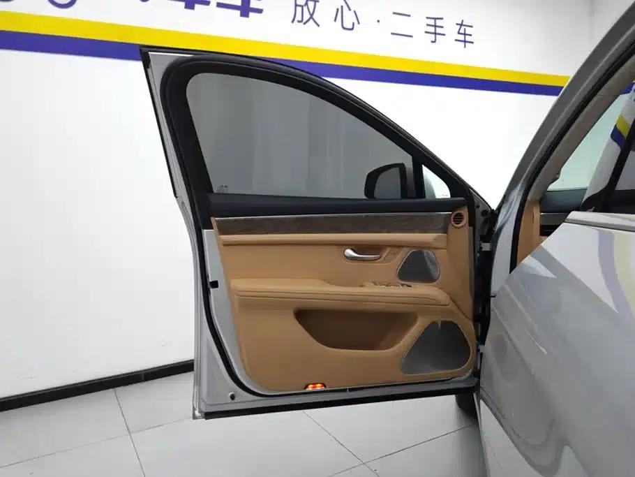 Wenjie M5 2022 Extended Range Rear-Wheel Drive Standard Edition — миниатюра 7