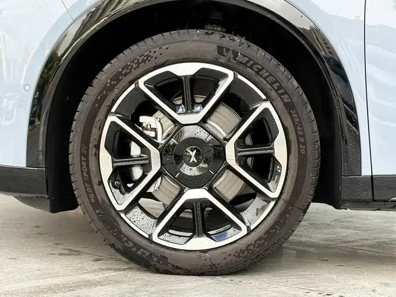 XPeng G7 2026 Range Extended 1704 Max Flagship Edition — миниатюра 10