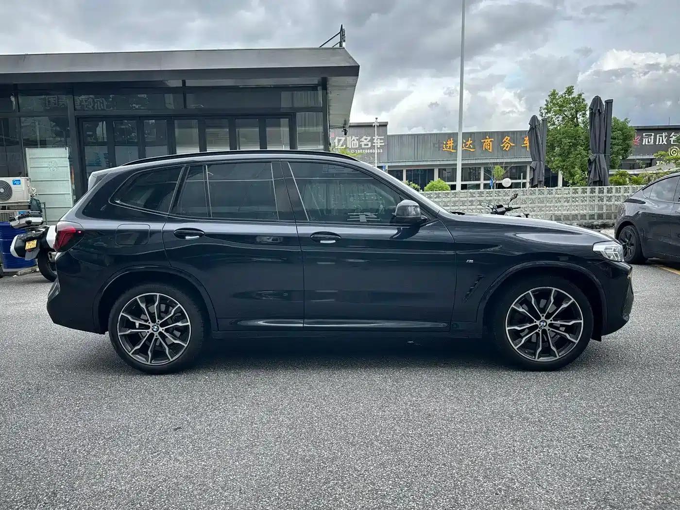 BMW X3 2023 Facelift xDrive30i Leading Edition M Sport Package — миниатюра 11