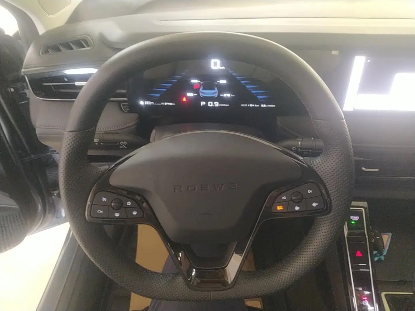 Roewe i5 2023 1.5L CVT Luxury Edition — миниатюра 13