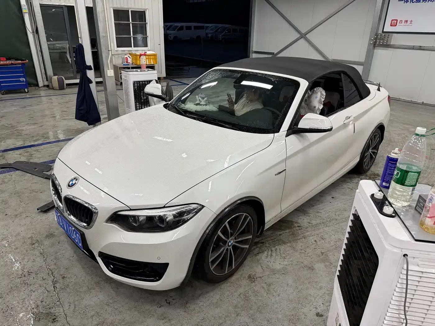2018 BMW 2 Series Imported 220i Convertible Coupe with Sport Design Package — миниатюра 1