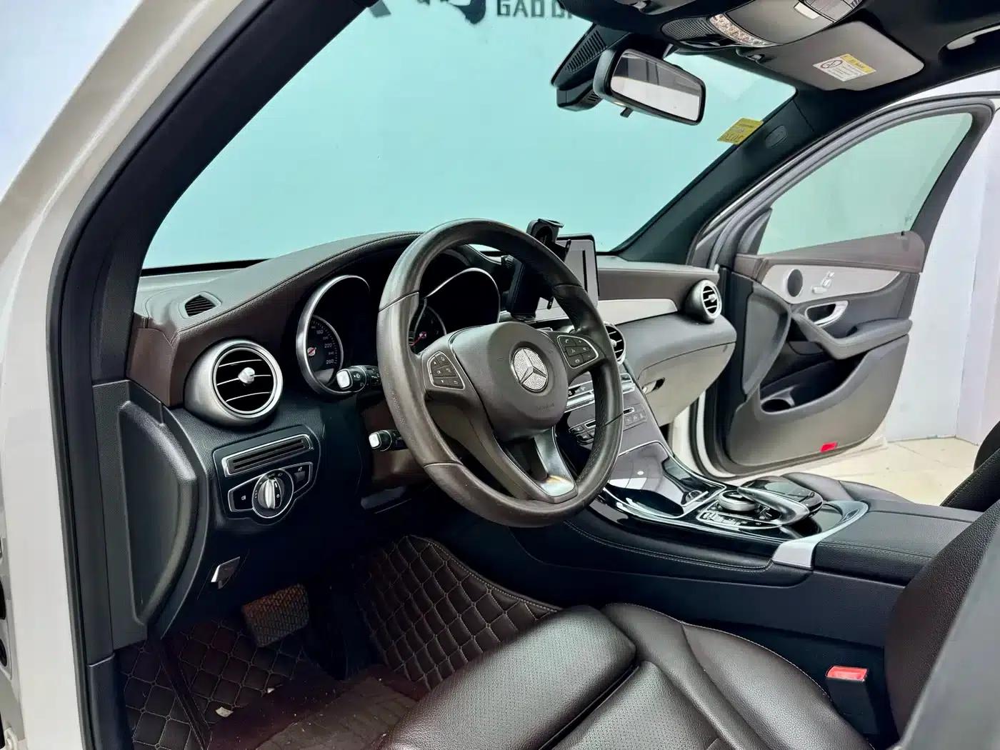 2018 Mercedes-Benz GLC 200 4MATIC — миниатюра 5