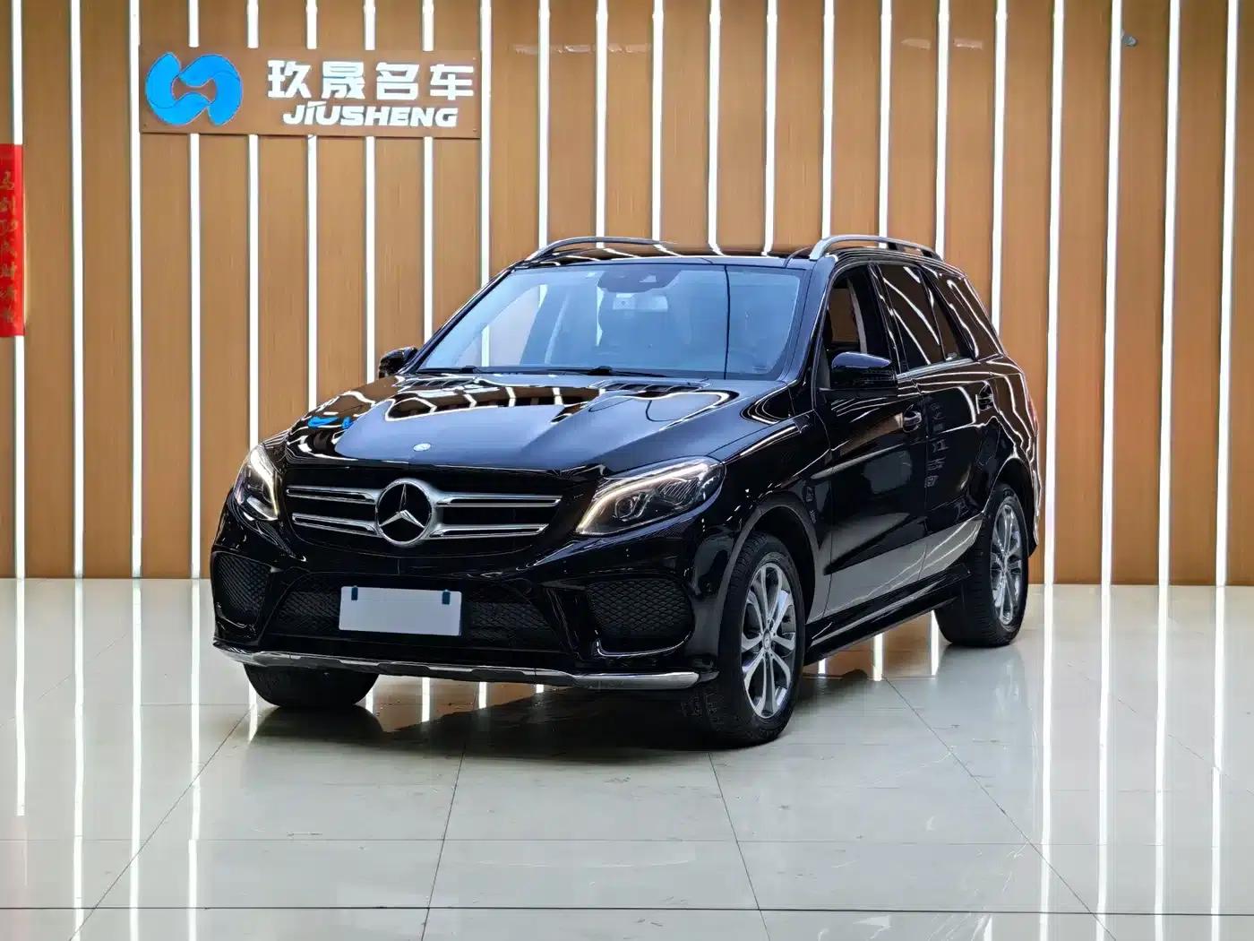 Imported Mercedes-Benz GLE 2017 GLE 320 4MATIC Dynamic — миниатюра 1