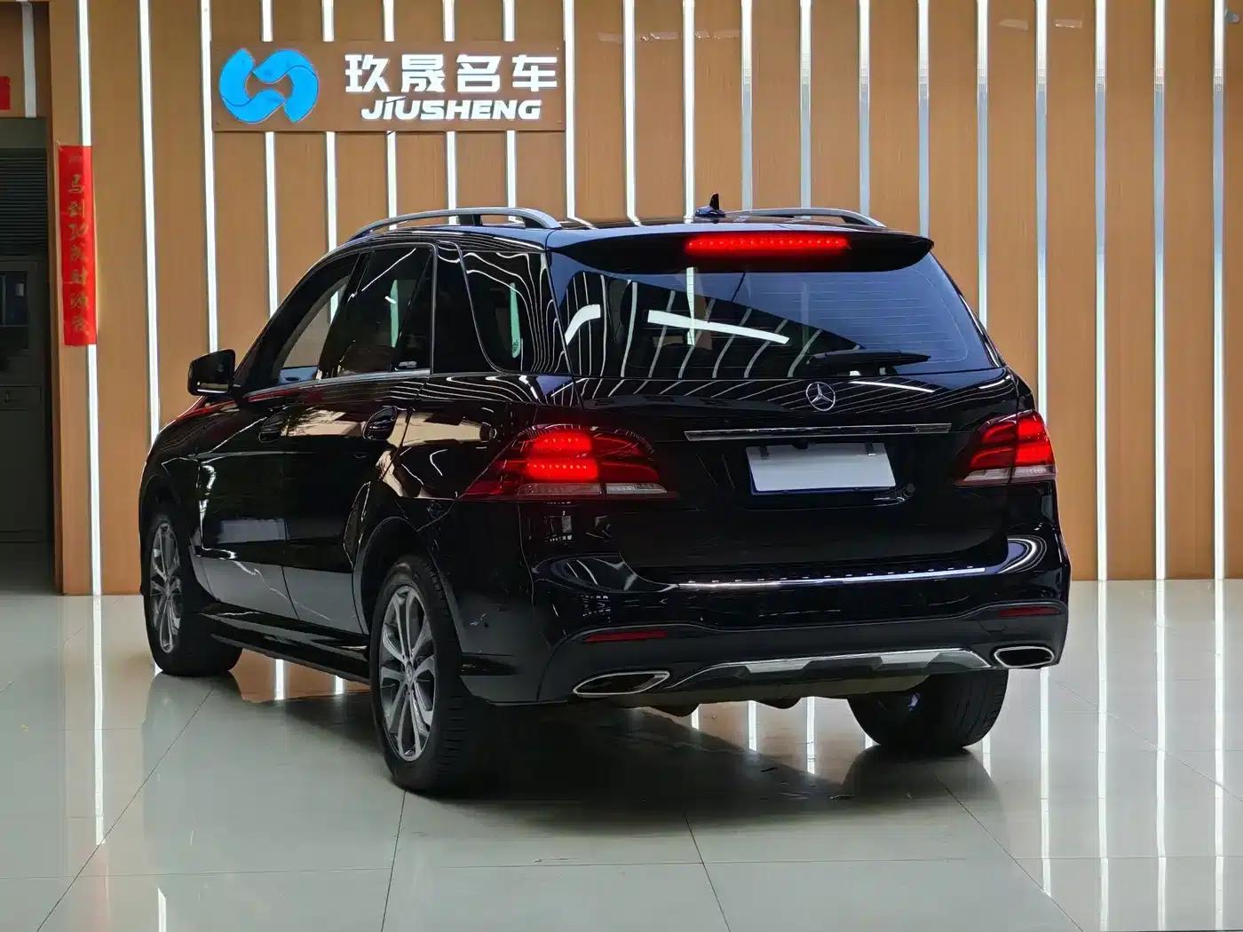 Imported Mercedes-Benz GLE 2017 GLE 320 4MATIC Dynamic — миниатюра 8