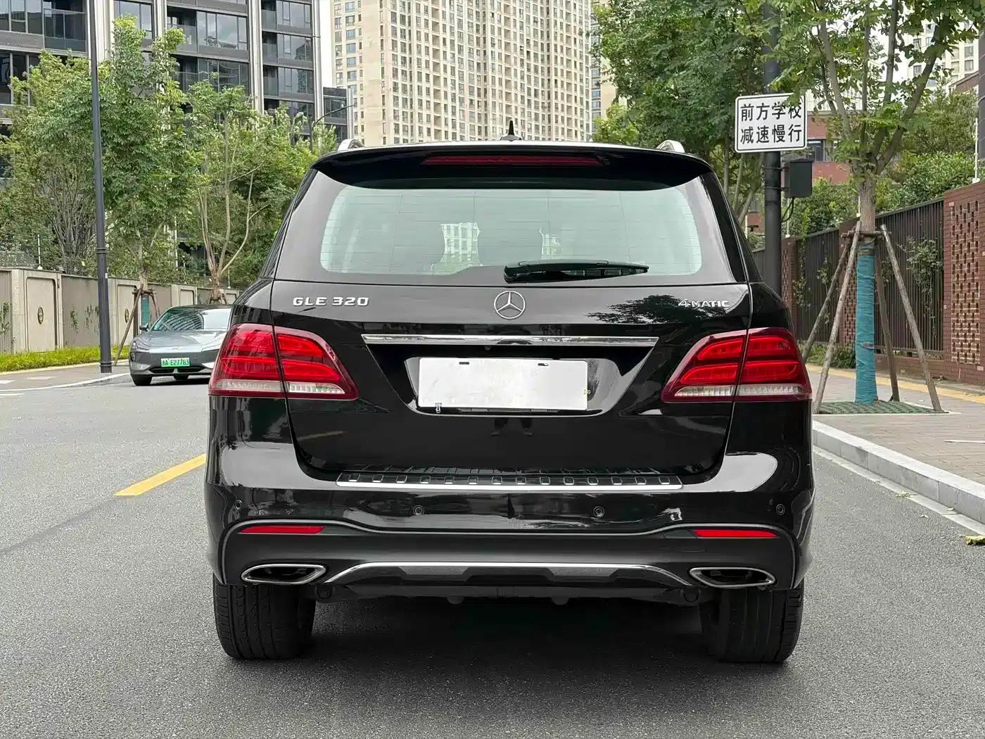 Mercedes-Benz GLE (Imported) 2015 GLE 320 4MATIC — миниатюра 17