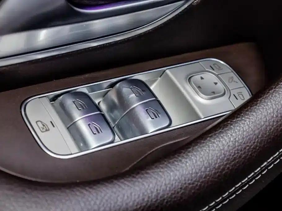 Imported Mercedes-Benz GLE 2022 GLE 350 4MATIC Fashion Model — миниатюра 13