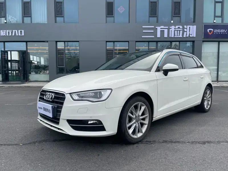 Audi A3 2014 Sportback 35 TFSI Automatic Comfort — миниатюра 1